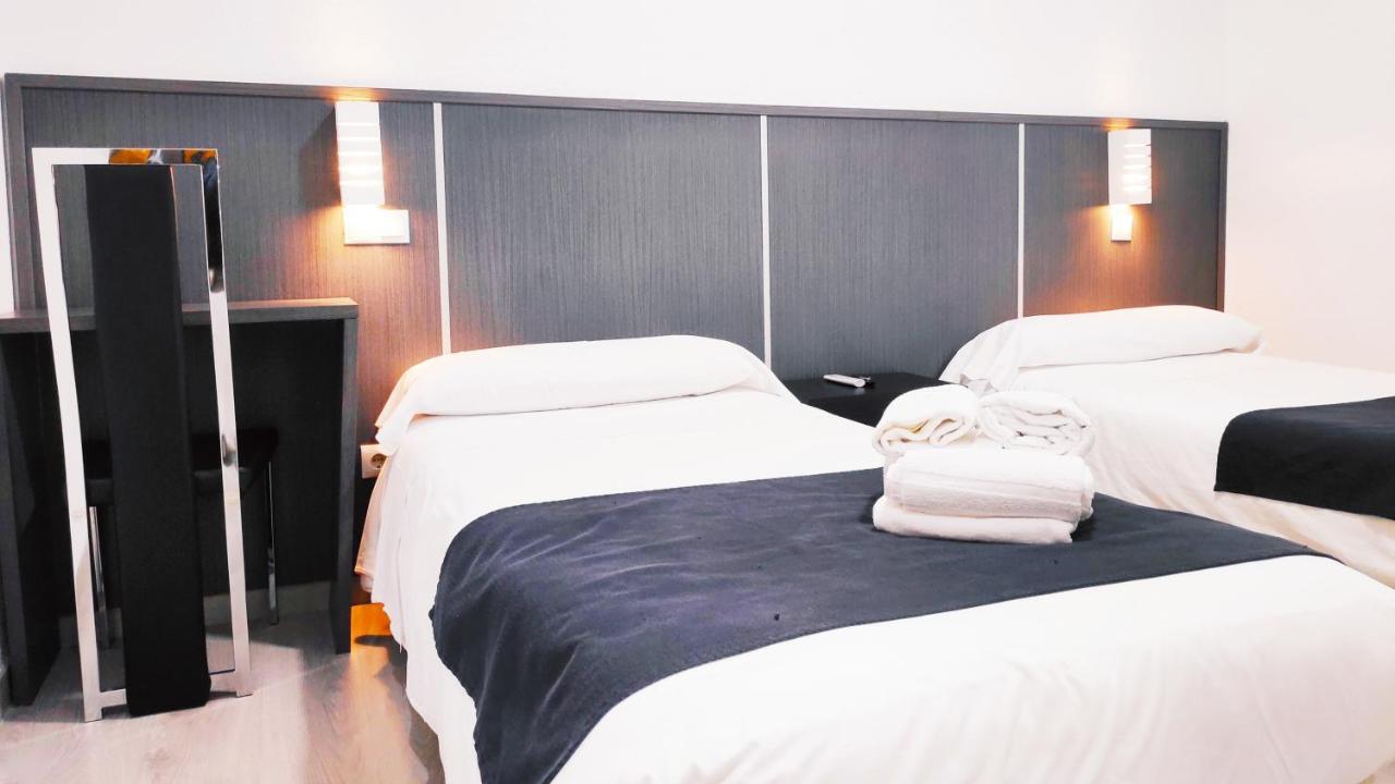 Hostal Dona Isabel Majadahonda Exterior foto